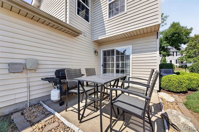 916 Carpathian Drive, Lake St Louis, MO 63367