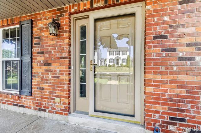 916 Carpathian Drive, Lake St Louis, MO 63367