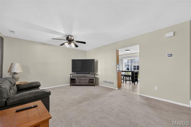 916 Carpathian Drive, Lake St Louis, MO 63367