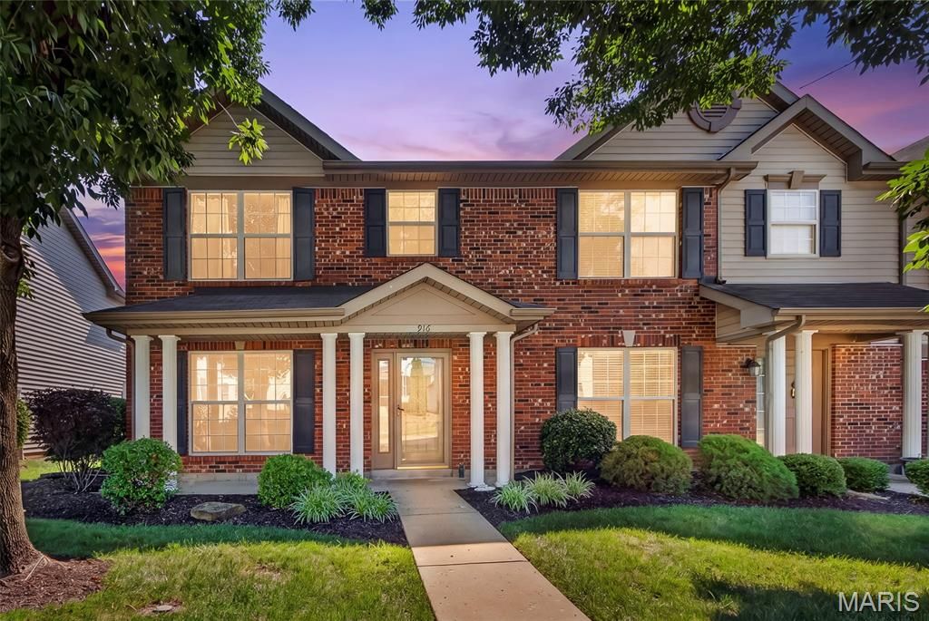 916 Carpathian Drive, Lake St Louis, MO 63367