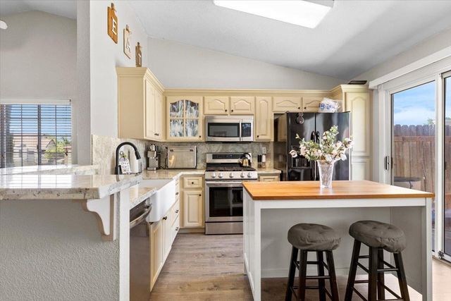 3601 Eagle Crest, Antelope, CA 95843