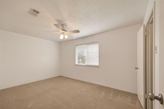 602 W Larkspur Circle, Pearland, TX 77584