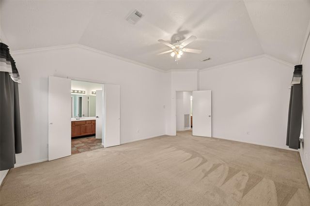 602 W Larkspur Circle, Pearland, TX 77584