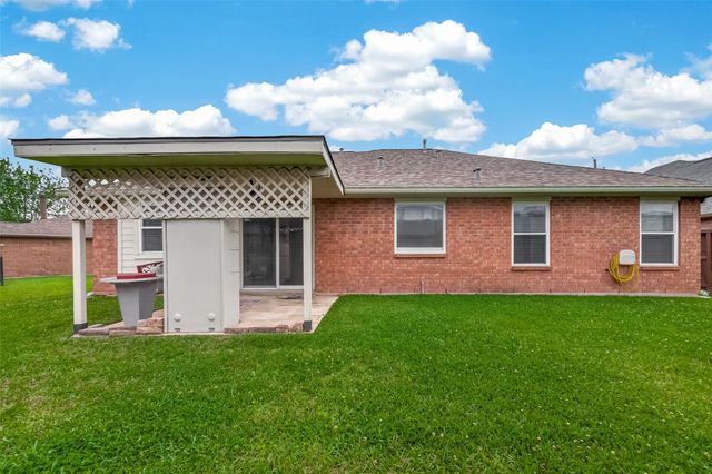 602 W Larkspur Circle, Pearland, TX 77584