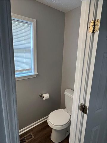 7964 Clearview Circle, Riverdale, GA 30296