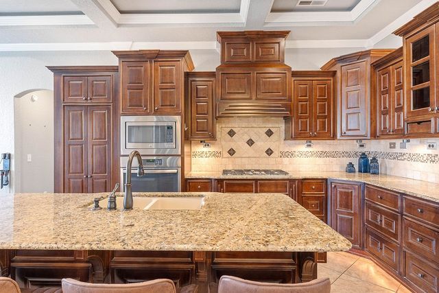 2701 SW Glenn Ridge Road, Bentonville, AR 72713