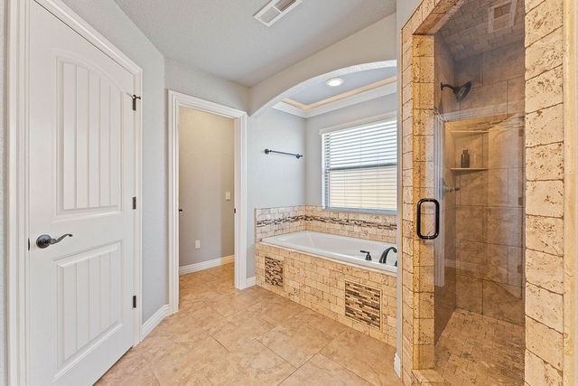 2701 SW Glenn Ridge Road, Bentonville, AR 72713