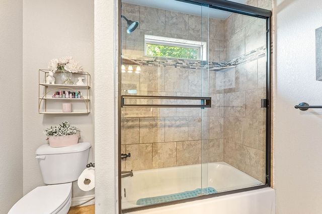 2701 SW Glenn Ridge Road, Bentonville, AR 72713