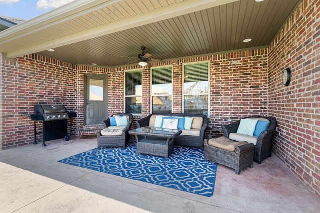 2701 SW Glenn Ridge Road, Bentonville, AR 72713