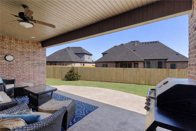 2701 SW Glenn Ridge Road, Bentonville, AR 72713