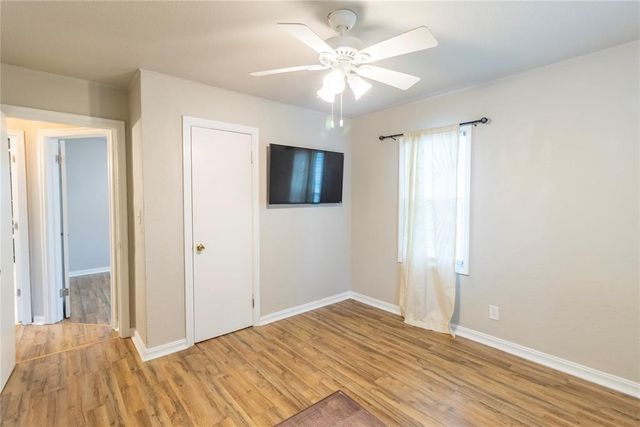 217 E Douglas Drive, Midwest City, OK 73110