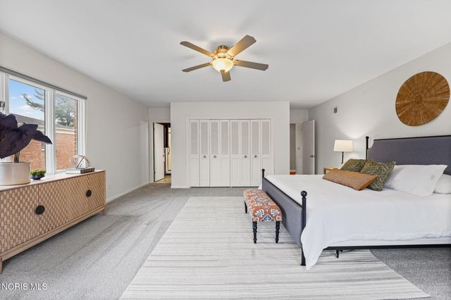 4025 Sherwood Forest Manor Road, Apt 4, Toledo, OH 43623