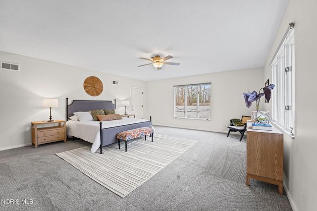 4025 Sherwood Forest Manor Road, Apt 4, Toledo, OH 43623