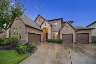 17322 Legend Creek Court, Tomball, TX 77375