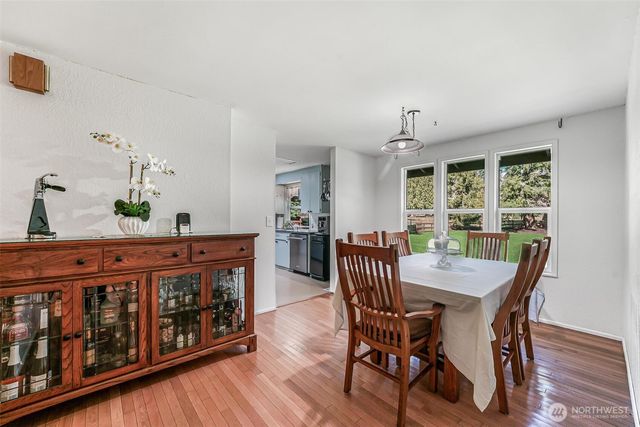 23326 SE 199th Street, Maple Valley, WA 98038