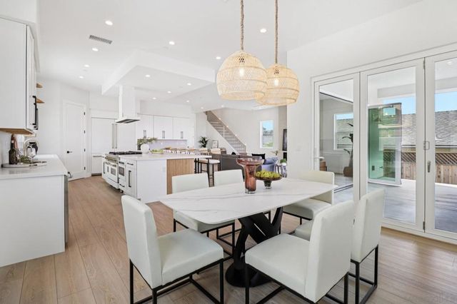 1850 Illion St, San Diego, CA 92110