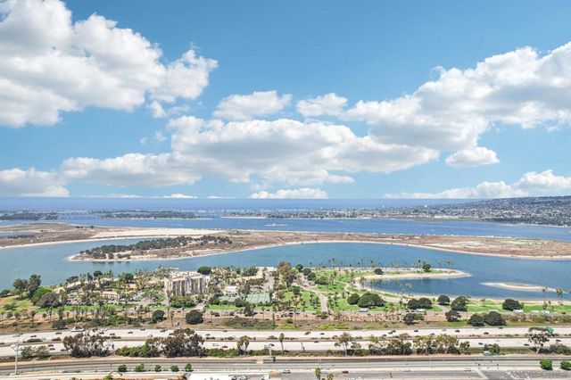 1850 Illion St, San Diego, CA 92110