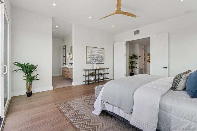 1850 Illion St, San Diego, CA 92110