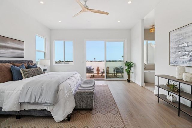 1850 Illion St, San Diego, CA 92110