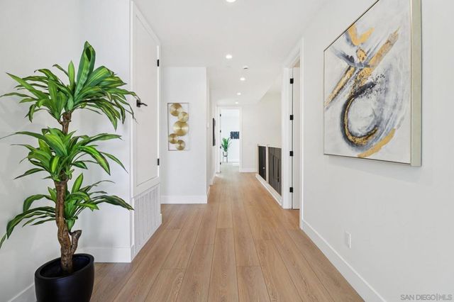 1850 Illion St, San Diego, CA 92110