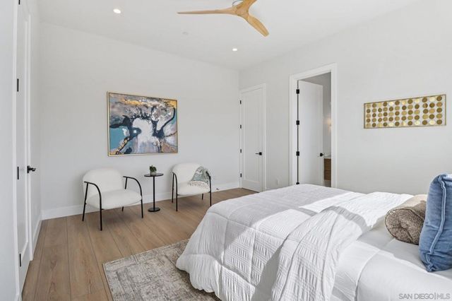 1850 Illion St, San Diego, CA 92110