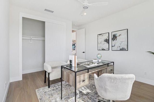 1850 Illion St, San Diego, CA 92110