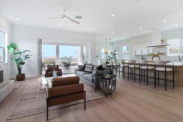 1850 Illion St, San Diego, CA 92110