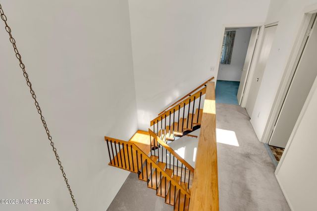3 Beverly Court, Tinton Falls, NJ 07724