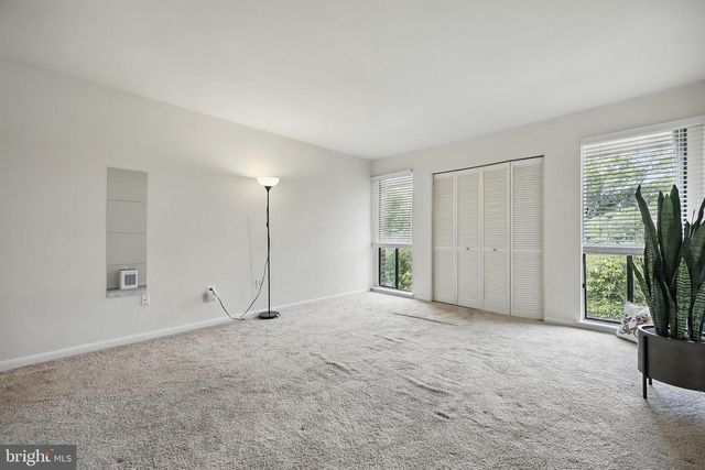 2107 WALSH VIEW TER #14-301 & 304, Silver Spring, MD 20902