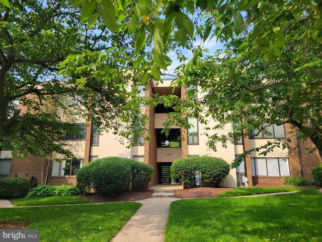 2107 Walsh View Ter # 14-301, Silver Spring, MD 20902