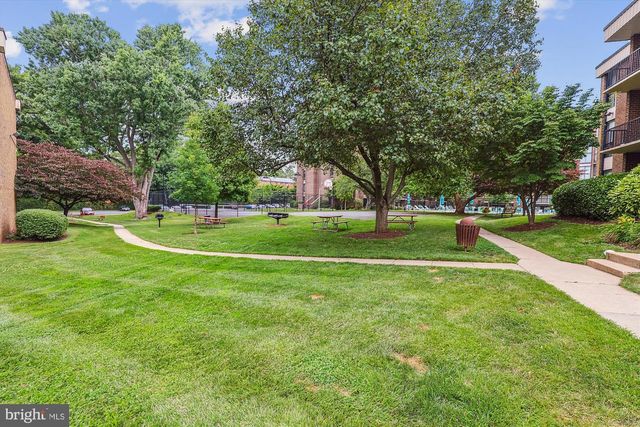 2107 WALSH VIEW TER #14-301 & 304, Silver Spring, MD 20902