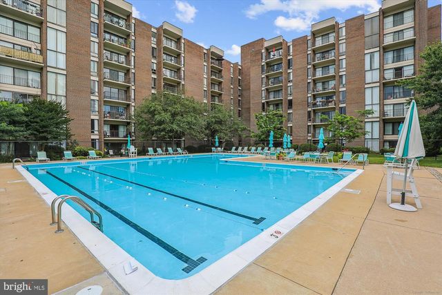 2107 WALSH VIEW TER #14-301 & 304, Silver Spring, MD 20902