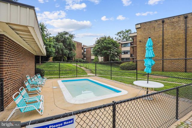 2107 WALSH VIEW TER #14-301 & 304, Silver Spring, MD 20902