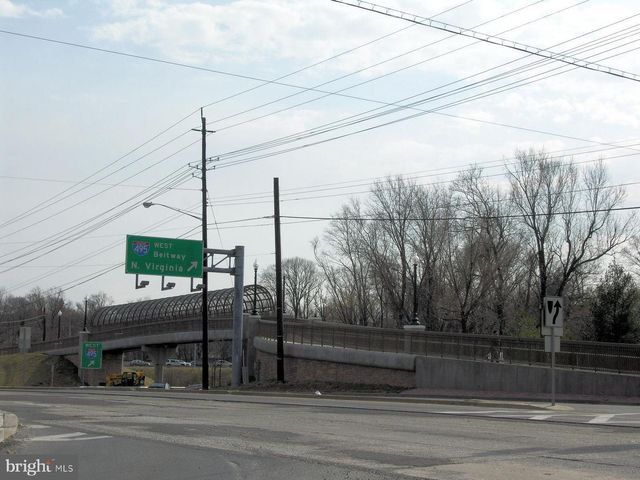 2107 WALSH VIEW TER #14-301 & 304, Silver Spring, MD 20902