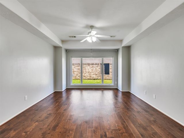 8018 Fox Street, Baytown, TX 77523