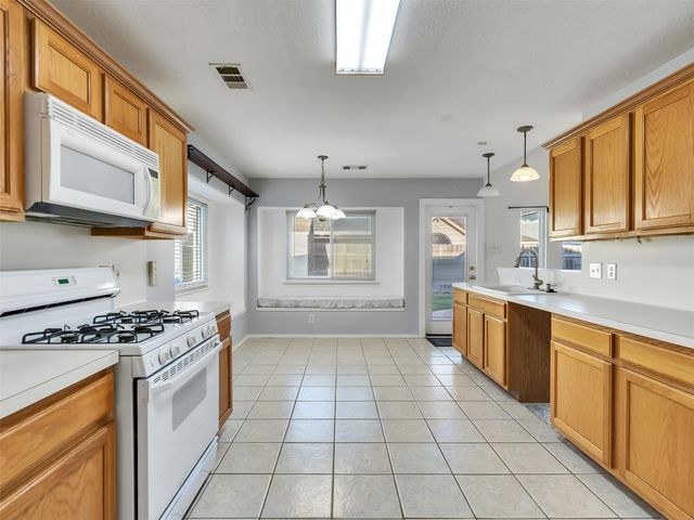 8018 Fox Street, Baytown, TX 77523