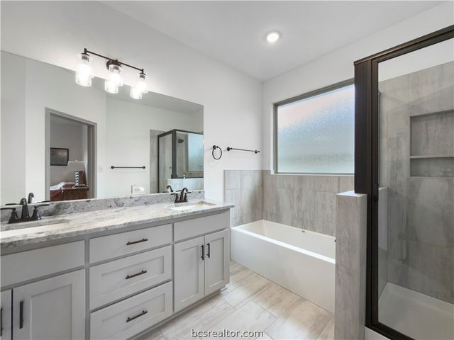 417 Marble Falls Drive, Bryan, TX 77803