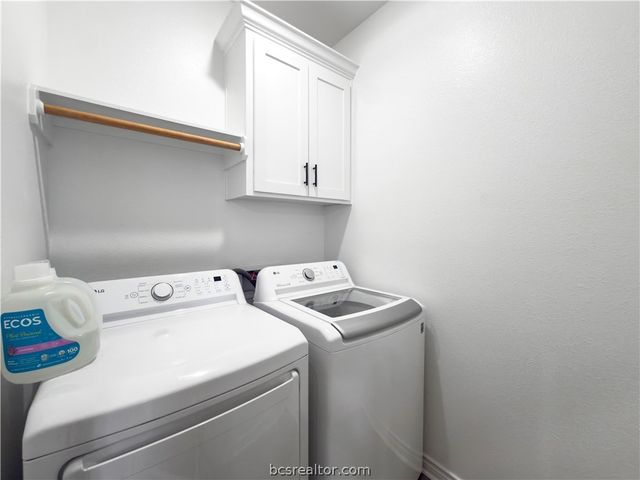 417 Marble Falls Drive, Bryan, TX 77803