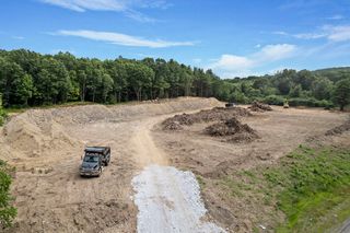147 Nashua Rd, Pepperell, MA 01463