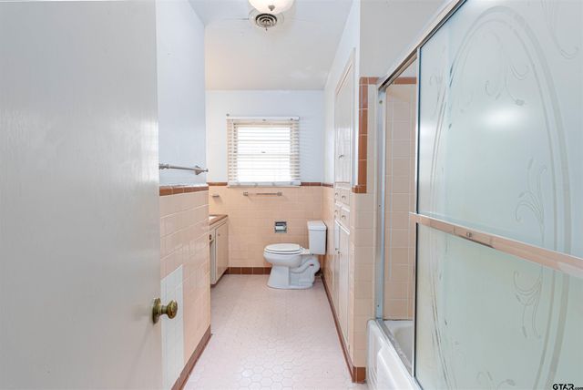 3143 Donnybrook Ave, Tyler, TX 75701