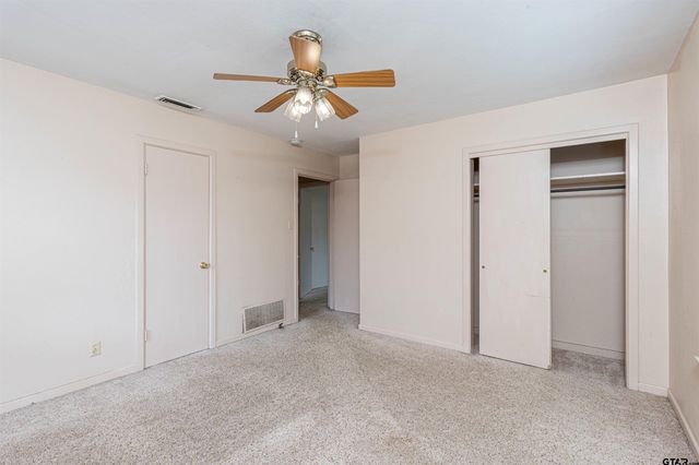3143 Donnybrook Ave, Tyler, TX 75701