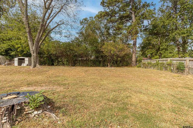 3143 Donnybrook Ave, Tyler, TX 75701