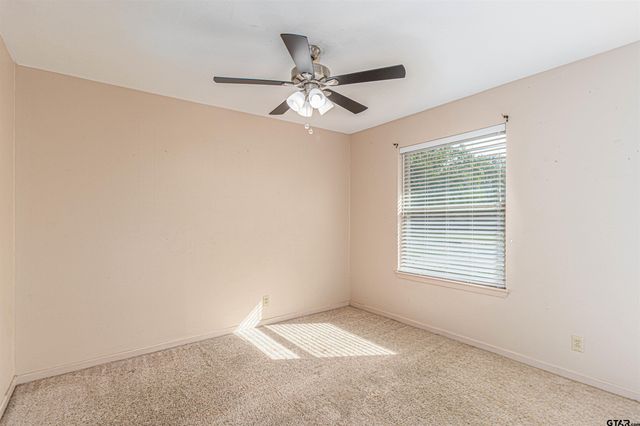 3143 Donnybrook Ave, Tyler, TX 75701