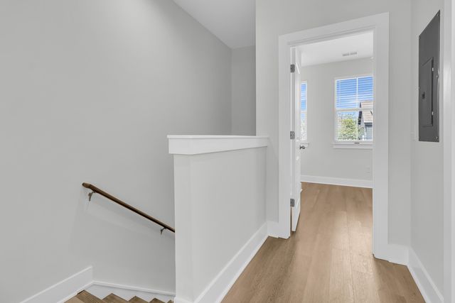 1995 Forest Avenue, North Charleston, SC 29405