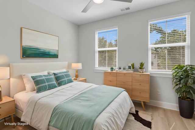 1995 Forest Avenue, North Charleston, SC 29405