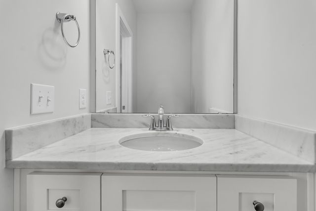 1995 Forest Avenue, North Charleston, SC 29405