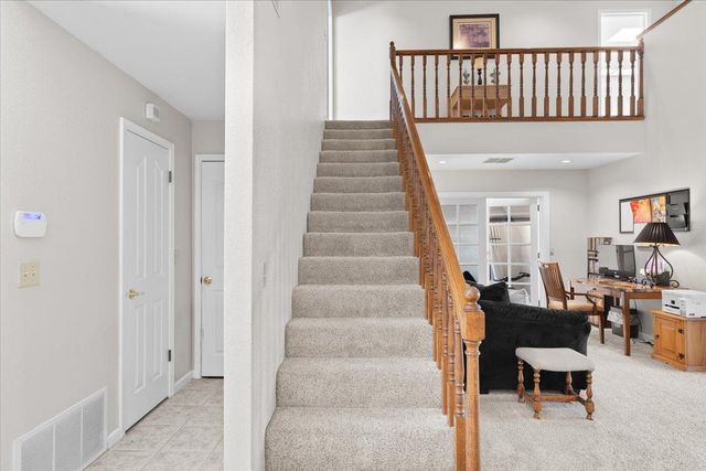 773 Mulholand Dr, Ripon, CA 95366