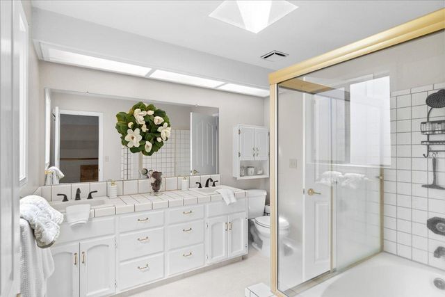 773 Mulholand Dr, Ripon, CA 95366