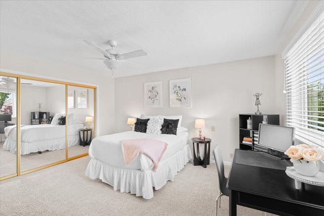 773 Mulholand Dr, Ripon, CA 95366