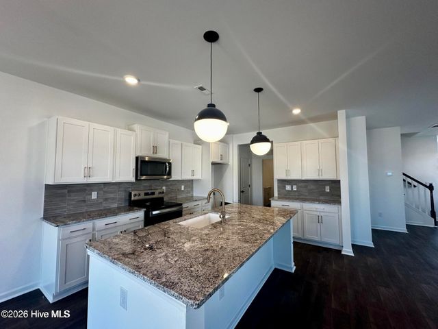 2525 Salt Cedar Drive SE, Bolivia, NC 28422